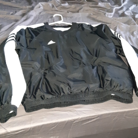 Adidas Pull over - Picture 4 of 5